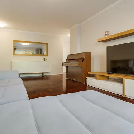 Lägenhet Famous Madeira